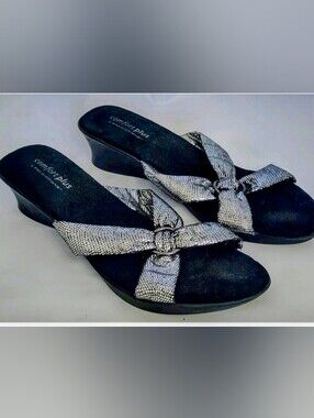 Comfort Plus By Predictions Silver Criss Cross Wedge Sandals Women's Size 13